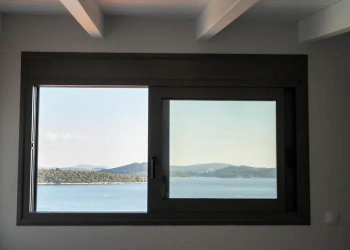 Scorpios View Willa *